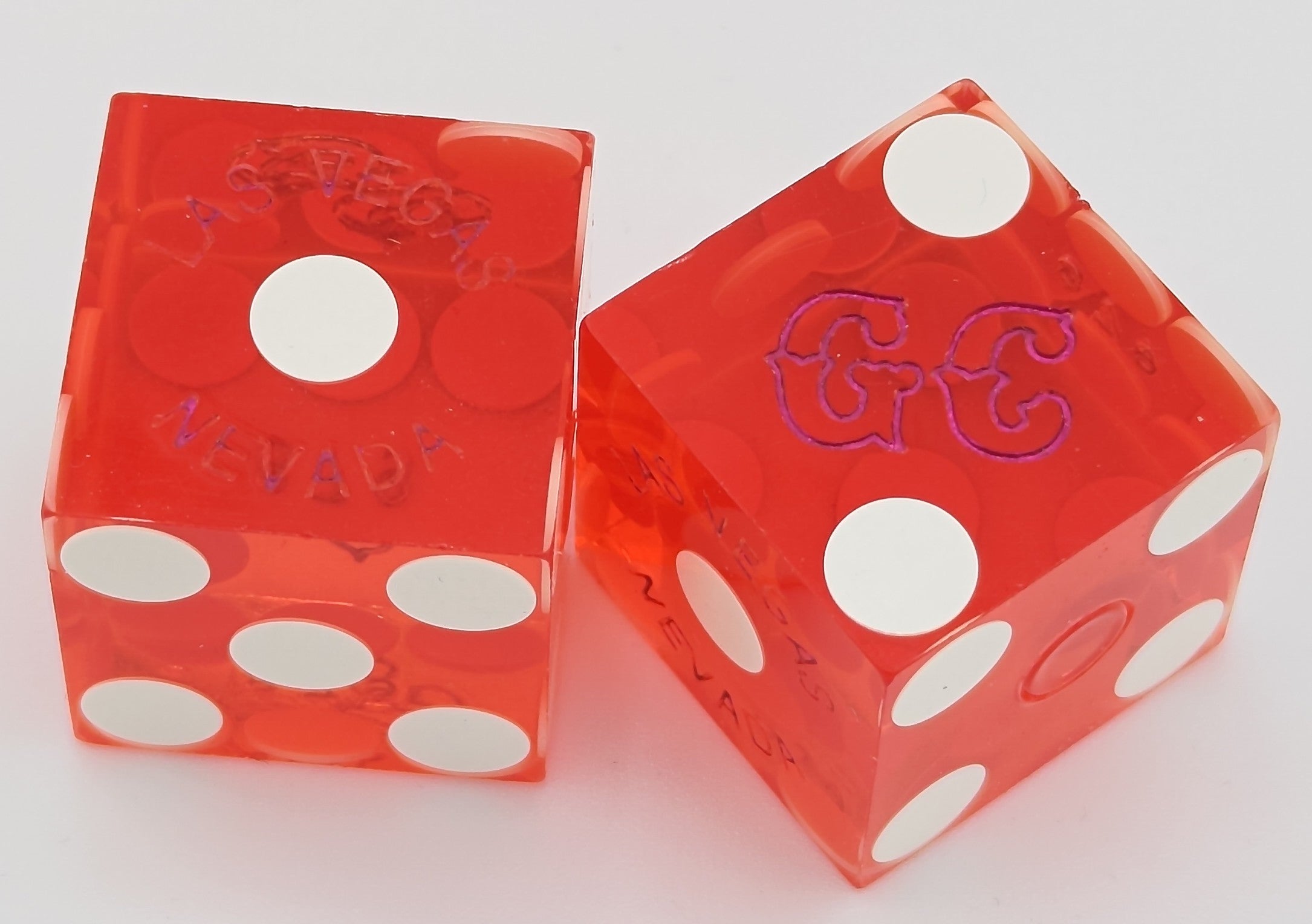 Gold Coast Casino Las Vegas Matching Numbers Dice Pair Pink Logo