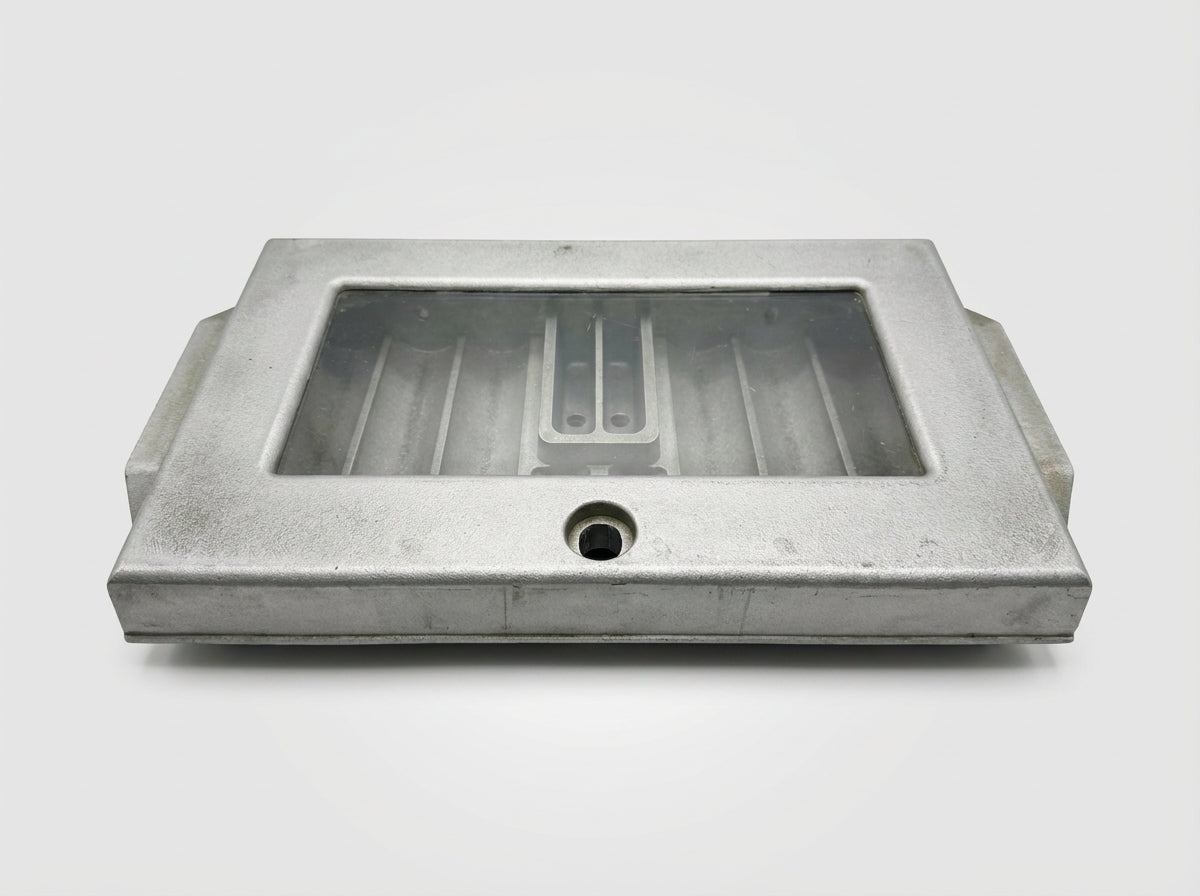 Used Aluminum Poker Dealer Tray with Cover