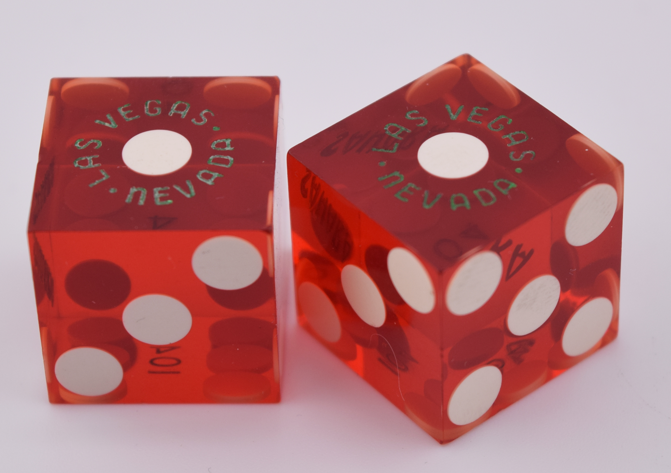Sahara Casino Las Vegas Matching Number Green Logo Dice Pair Polished