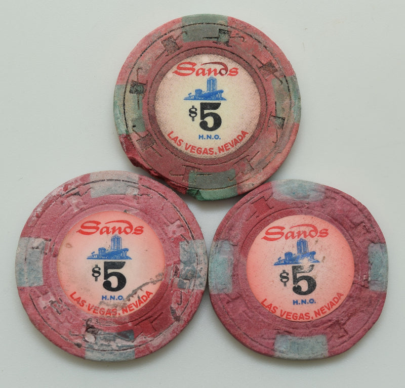 Sands Casino Las Vegas Nevada $5 HNO Dig Chip 1970s