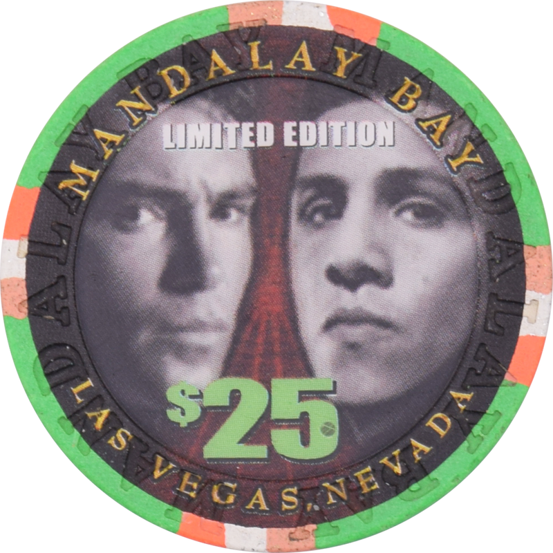 Mandalay Bay Casino Las Vegas Nevada $25 De La Hoya vs Vargas Chip 2002