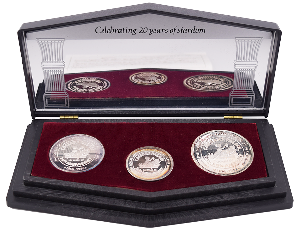 Caesars Palace Casino Las Vegas Nevada $25 Anniversary Token Case