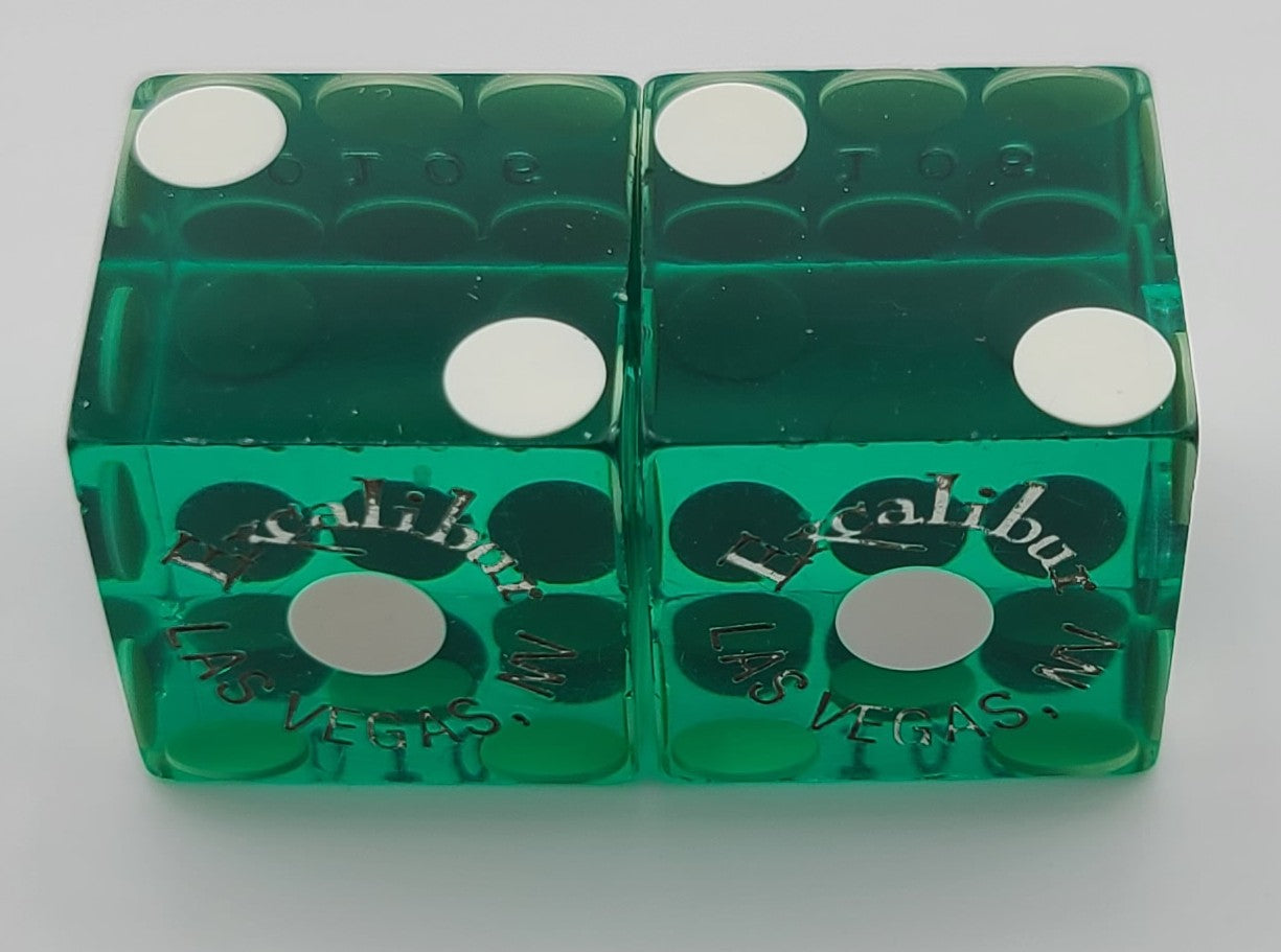 Excalibur Casino Las Vegas Nevada Pair of Used Green Dice Matching Numbers