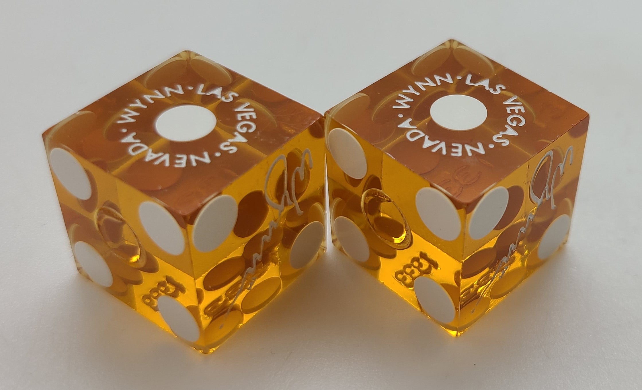 Wynn Hotel and Casino Las Vegas Nevada Orange Dice Pair Matching Numbers