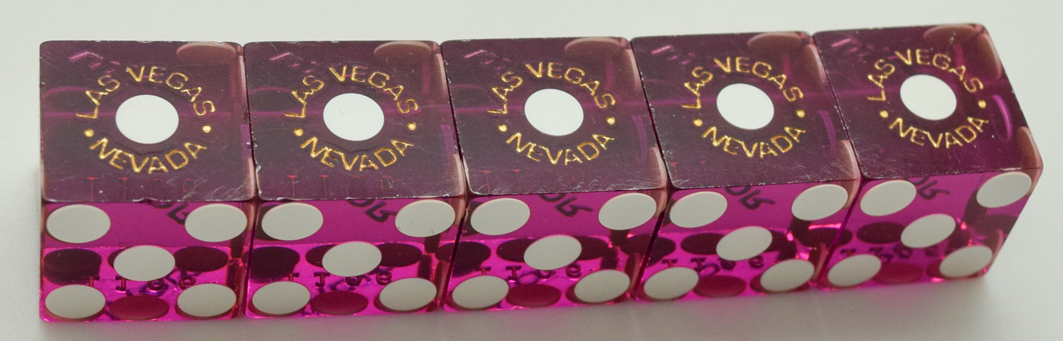 Luxor Casino Las Vegas NV Used Purple Matching Stick of 5 Dice