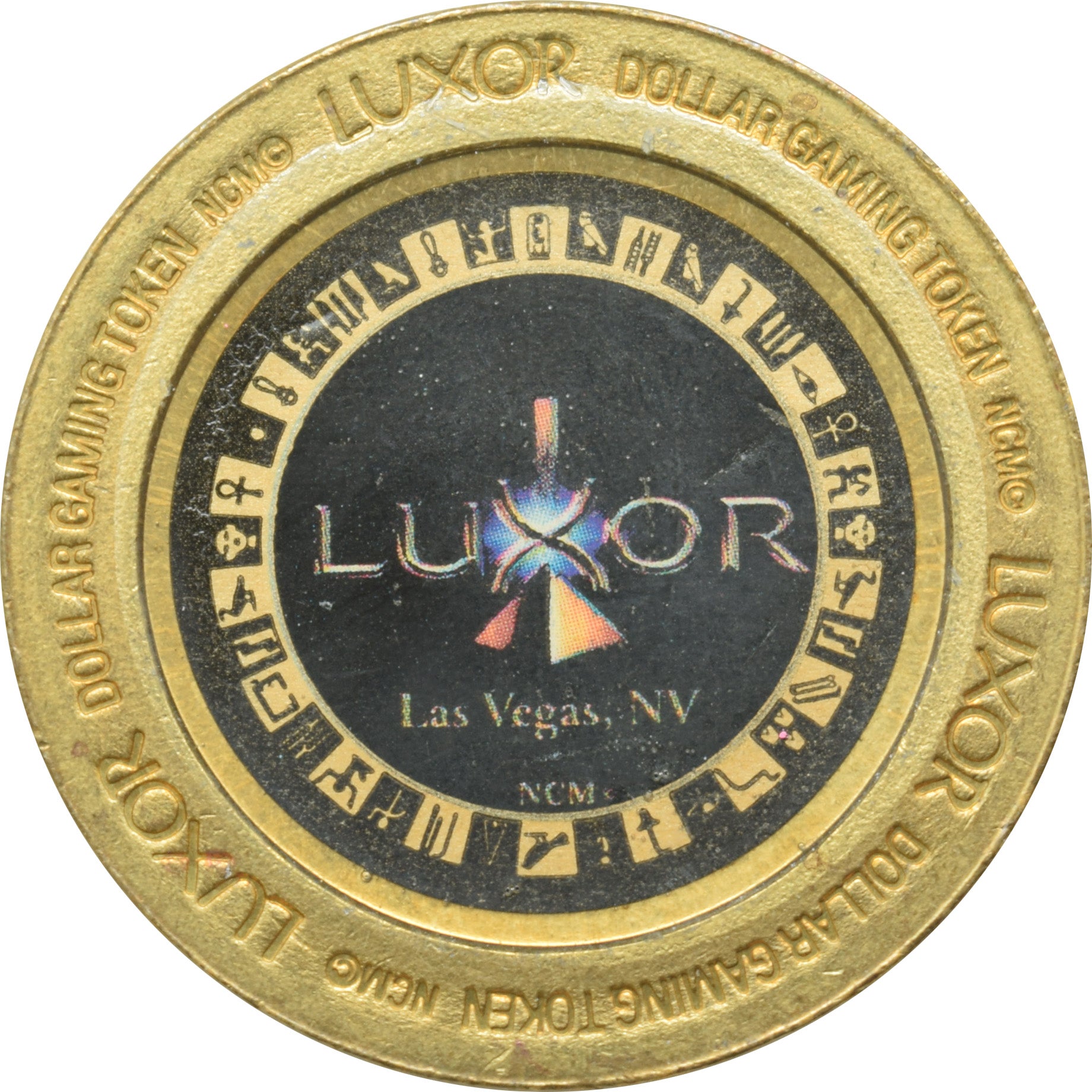 Luxor Casino Las Vegas Nevada $1 Queen Nefertiti Token 1994