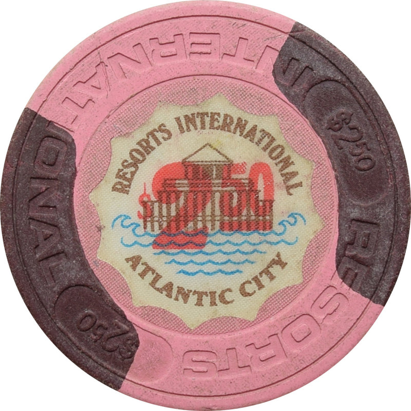 Resorts International Casino Atlantic City New Jersey $2.50 Chip