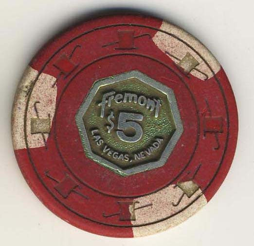 Fremont $5 (red 1975) chip - Spinettis Gaming - 1